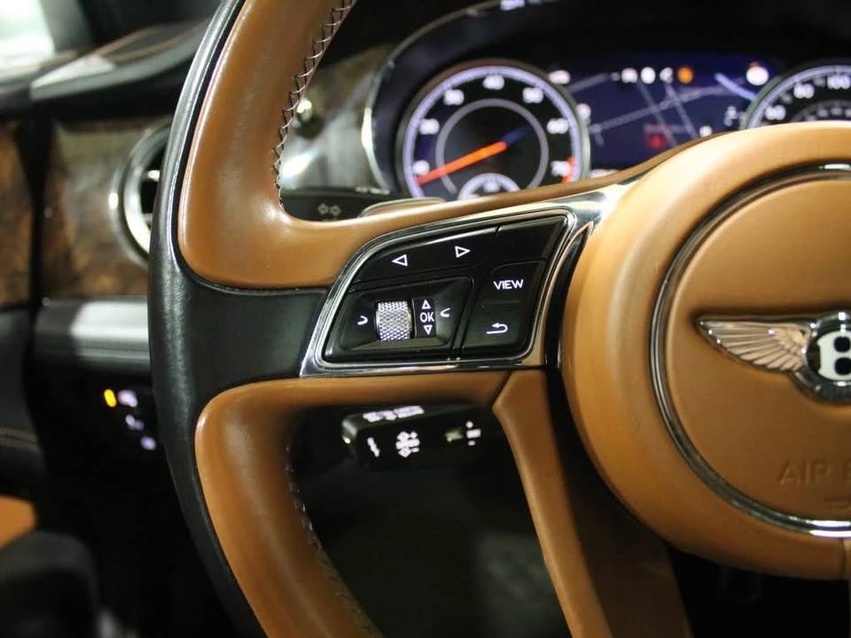 2020 Bentley Bentayga - Image 14 of 20