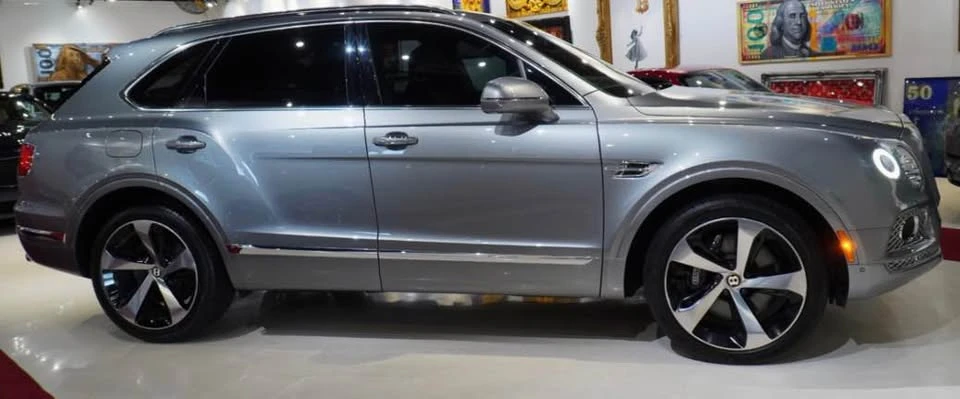 2020 Bentley Bentayga - Image 3 of 6