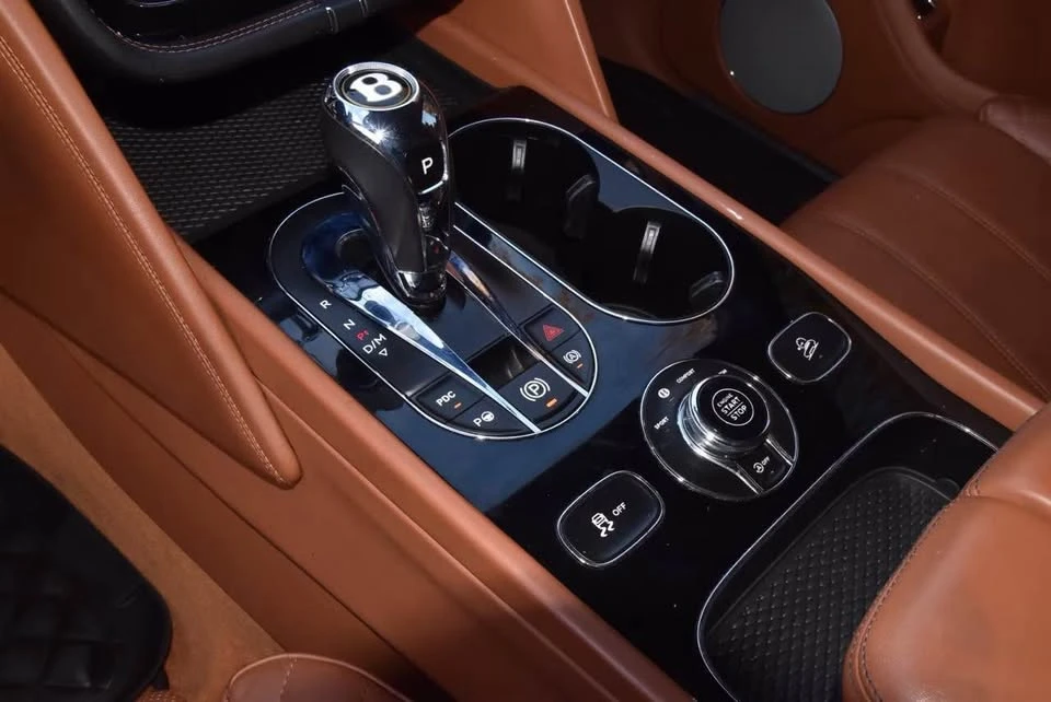 2020 Bentley Bentayga - Image 11 of 13