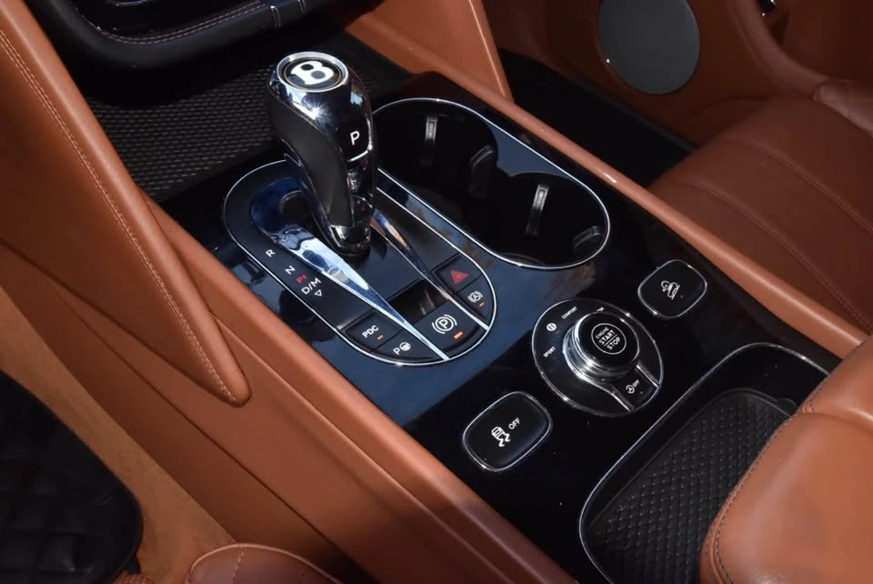 2020 Bentley Bentayga - Image 18 of 18