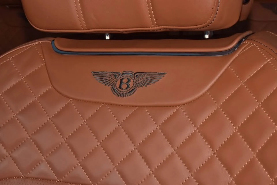 2020 Bentley Bentayga - Image 11 of 18