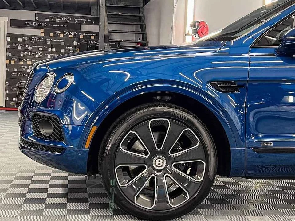 2020 Bentley Bentayga - Image 3 of 6