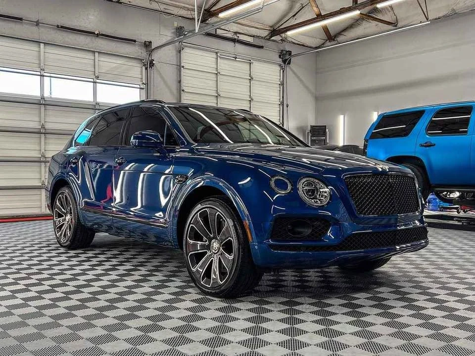 2020 Bentley Bentayga - Image 5 of 6