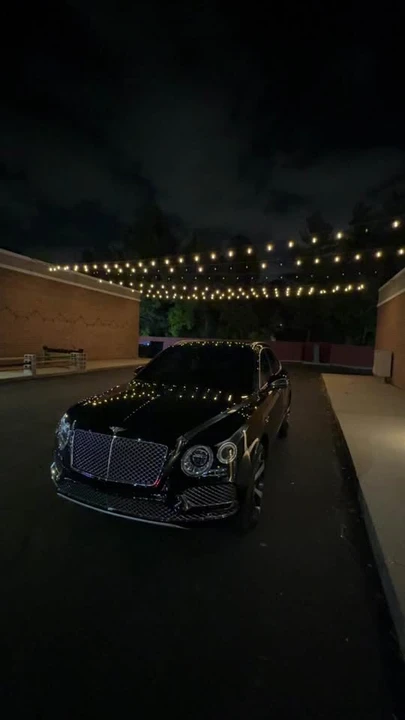 2020 Bentley Bentayga - Image 3 of 5