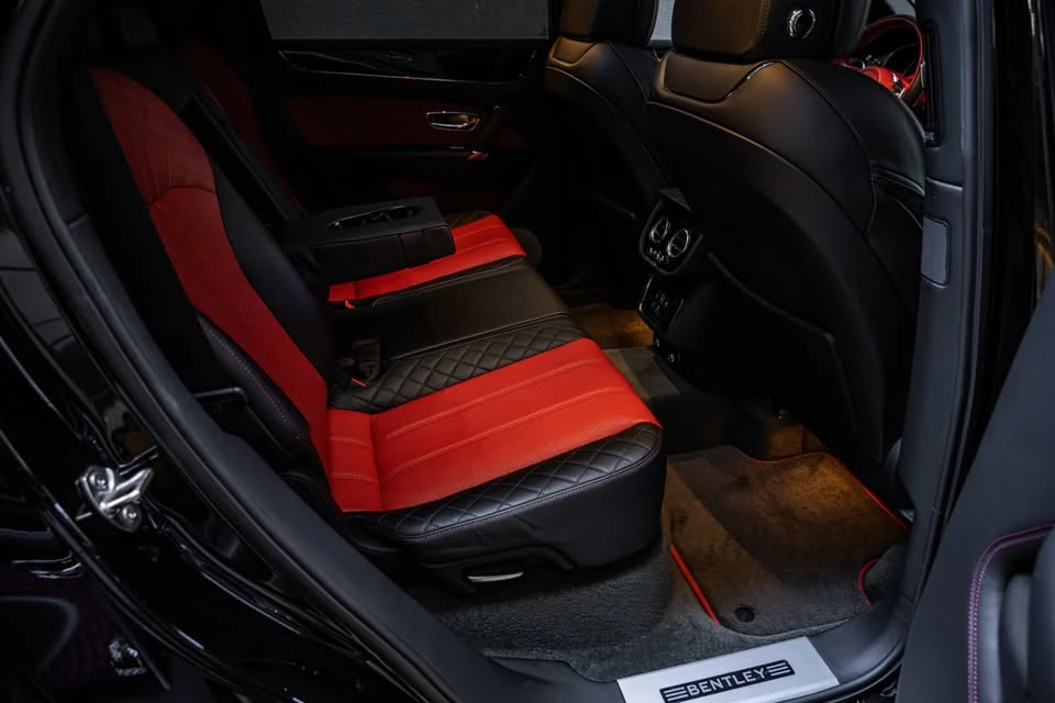2020 Bentley Bentayga - Image 9 of 19