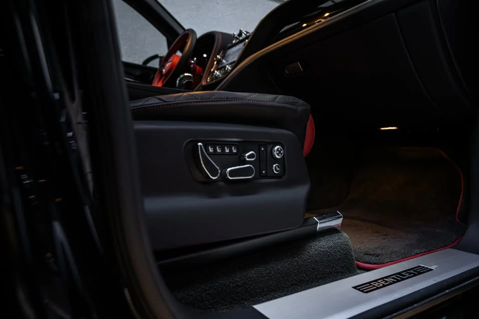2020 Bentley Bentayga - Image 8 of 19