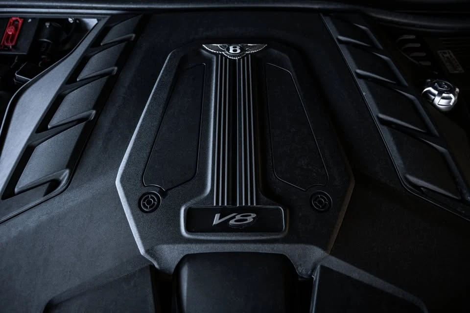 2020 Bentley Bentayga - Image 19 of 19
