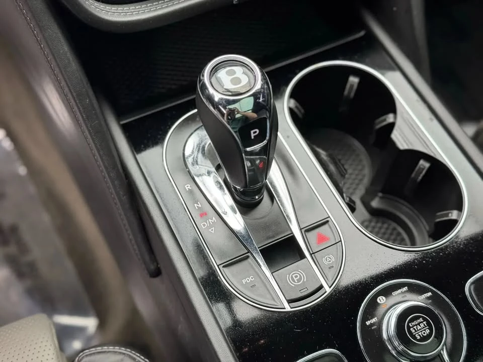 2020 Bentley Bentayga - Image 12 of 20