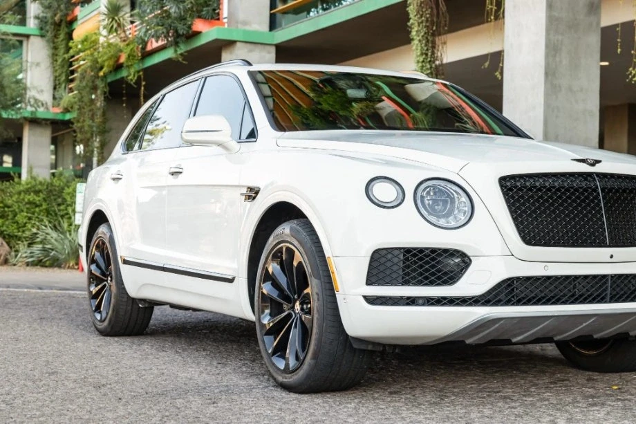 2020 Bentley Bentayga - Image 4 of 11