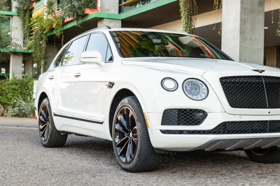 2020 Bentley Bentayga - Image 4 of 11