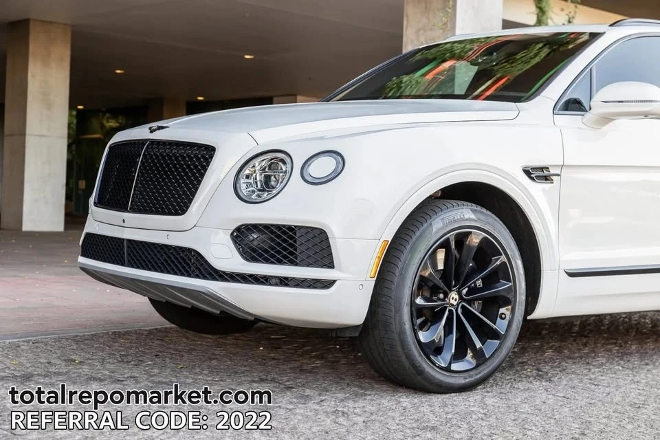 2020 Bentley Bentayga - Image 2 of 10