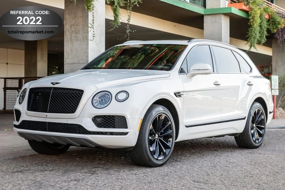 2020 Bentley Bentayga - Image 10 of 10