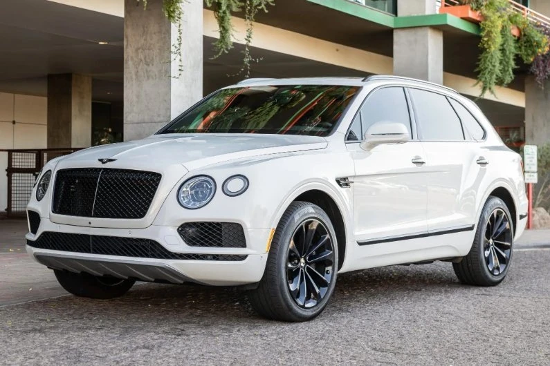 2020 Bentley Bentayga - Image 2 of 5