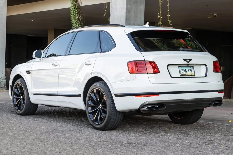 2020 Bentley Bentayga - Image 4 of 18
