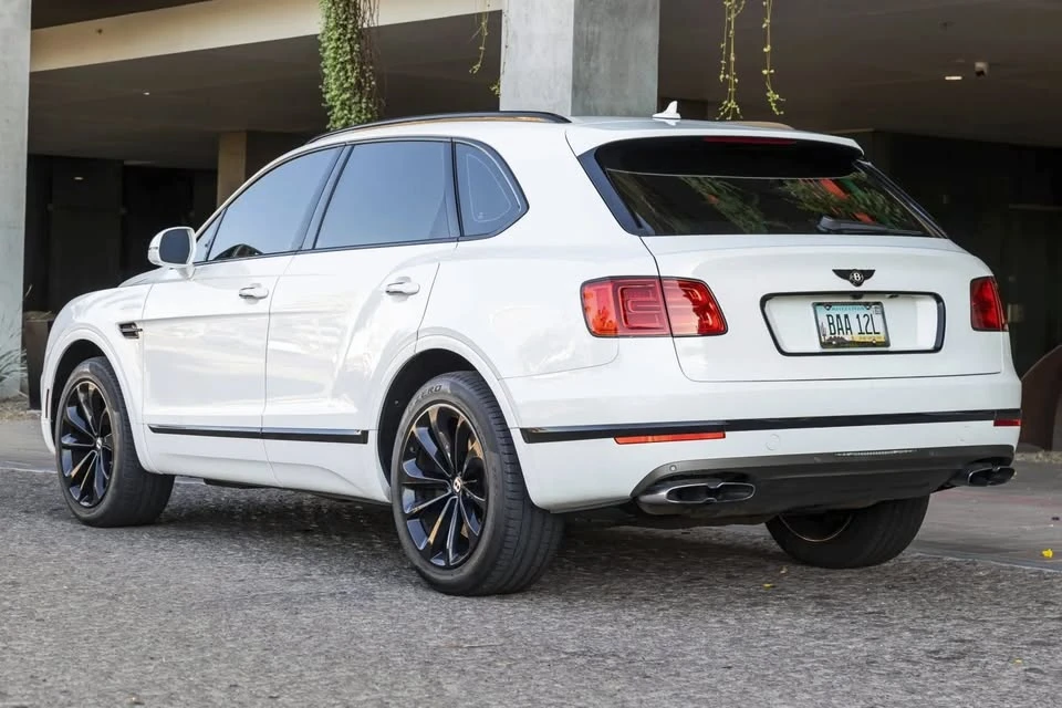 2020 Bentley Bentayga - Image 4 of 18