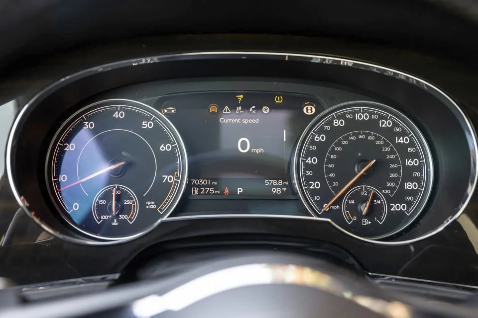 2020 Bentley Bentayga - Image 13 of 18