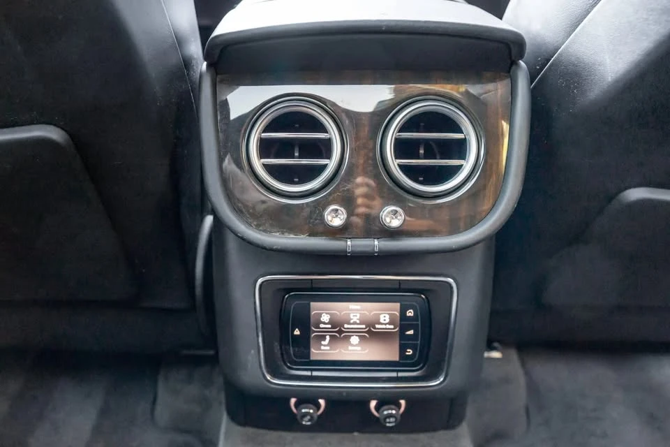 2020 Bentley Bentayga - Image 18 of 18