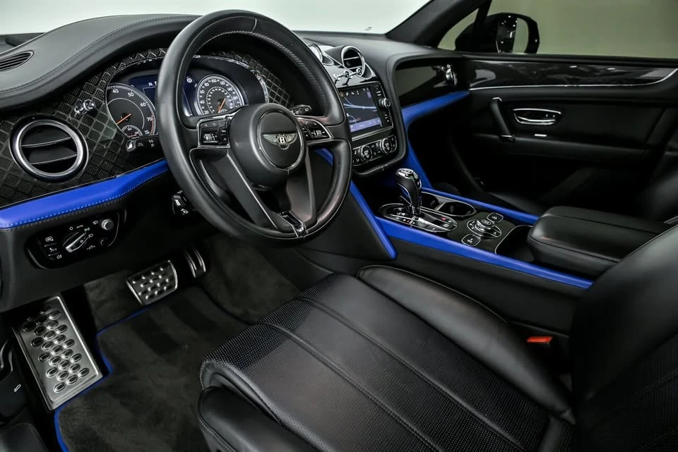 2020 Bentley Bentayga - Image 18 of 19