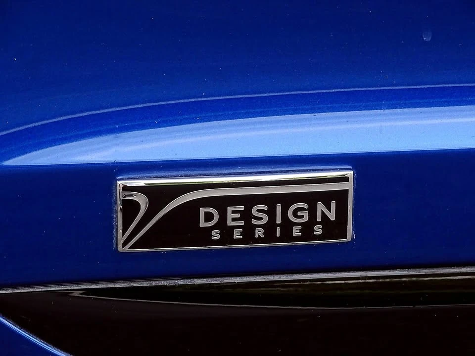 2020 Bentley Bentayga - Image 10 of 10