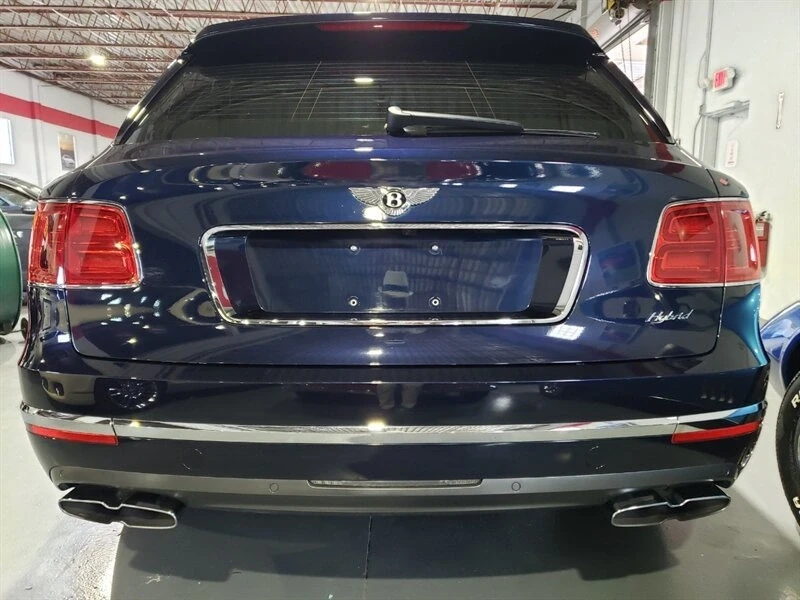 2020 Bentley Bentayga - Image 15 of 17