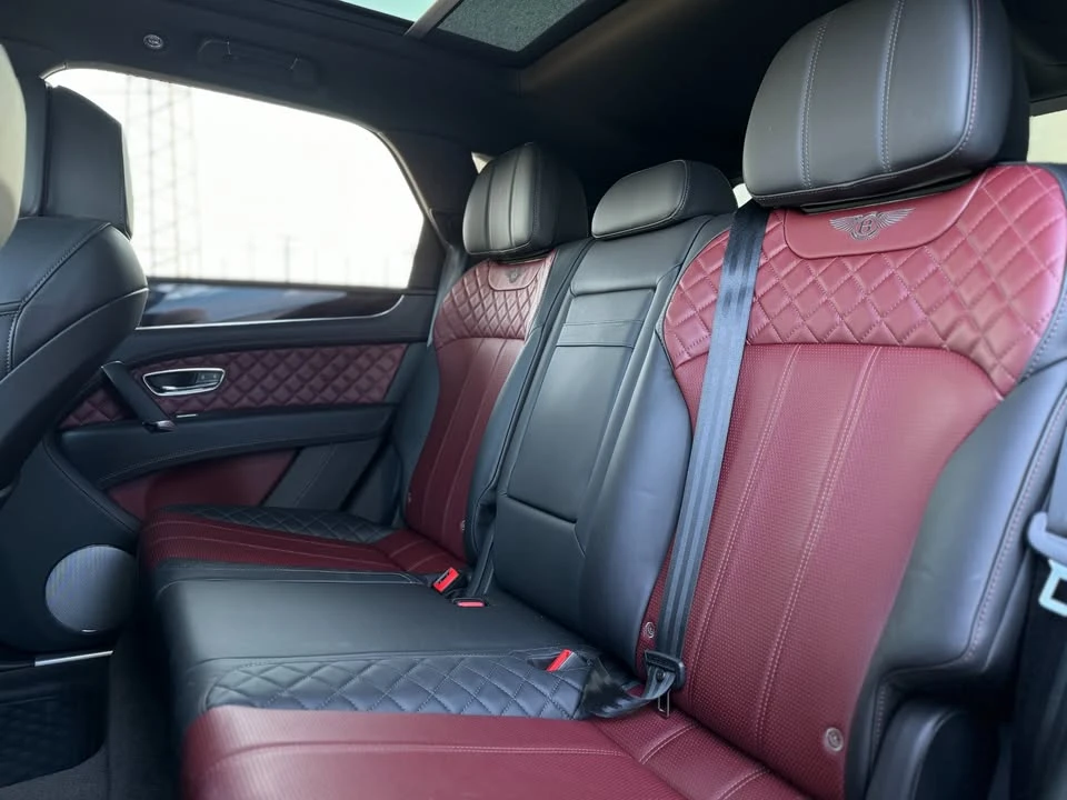 2020 Bentley Bentayga - Image 3 of 11