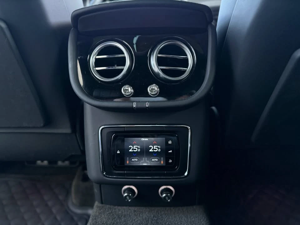 2020 Bentley Bentayga - Image 4 of 11