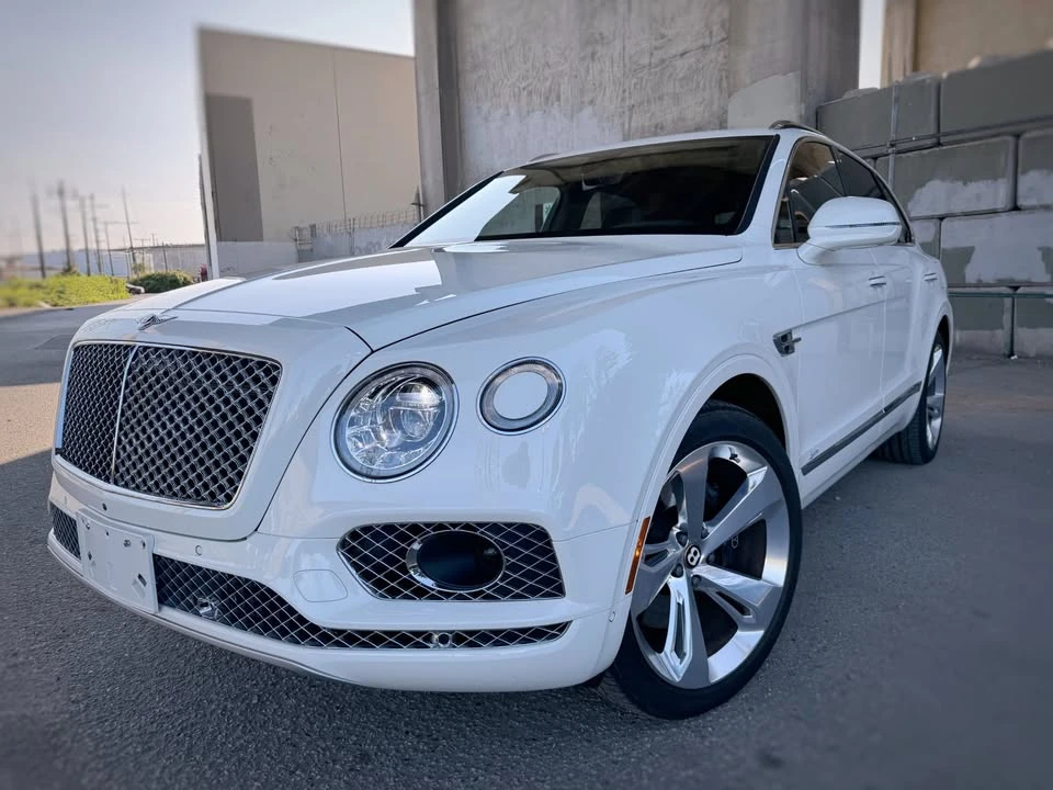 2020 Bentley Bentayga - Image 10 of 11
