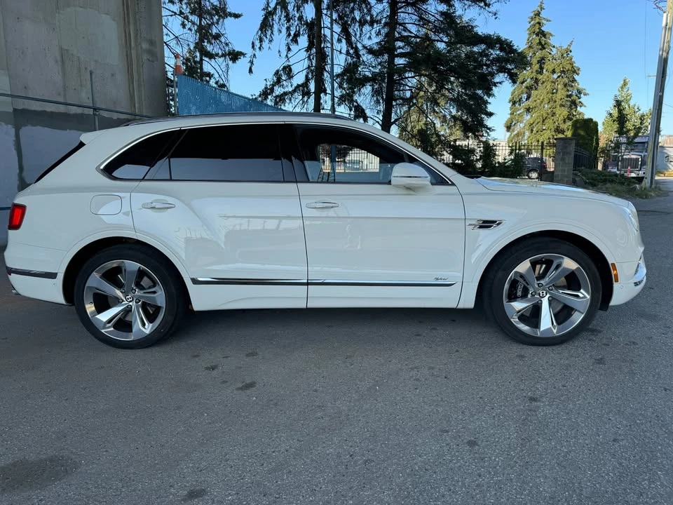 2020 Bentley Bentayga - Image 11 of 11