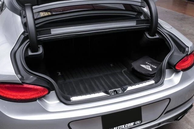 2020 Bentley Bentayga - Image 17 of 19