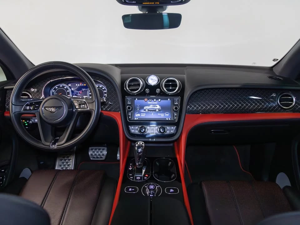 2020 Bentley Bentayga - Image 10 of 17