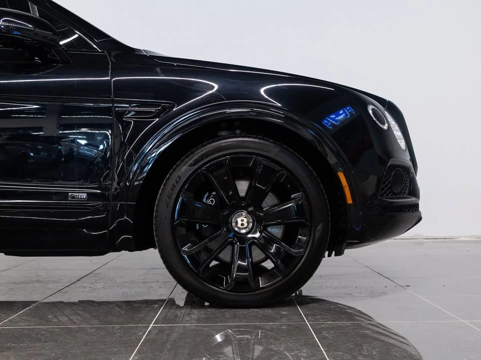 2020 Bentley Bentayga - Image 17 of 17