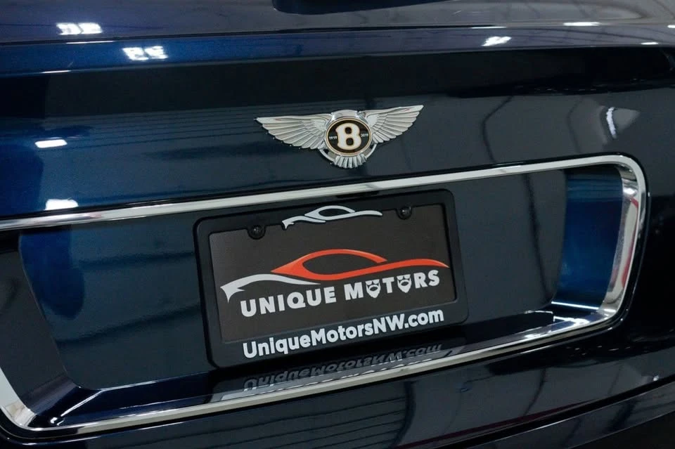 2020 Bentley Bentayga - Image 7 of 18