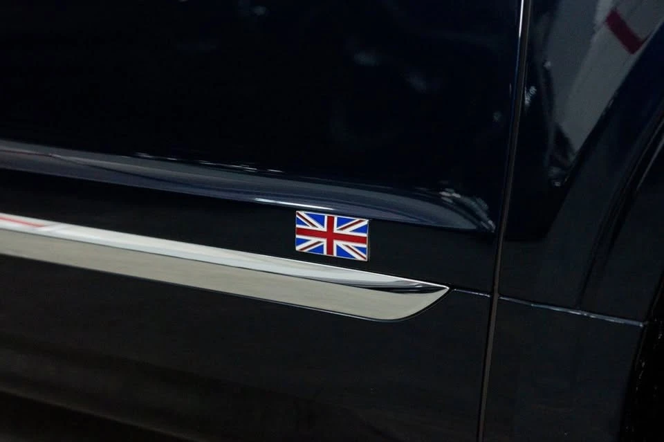 2020 Bentley Bentayga - Image 15 of 20