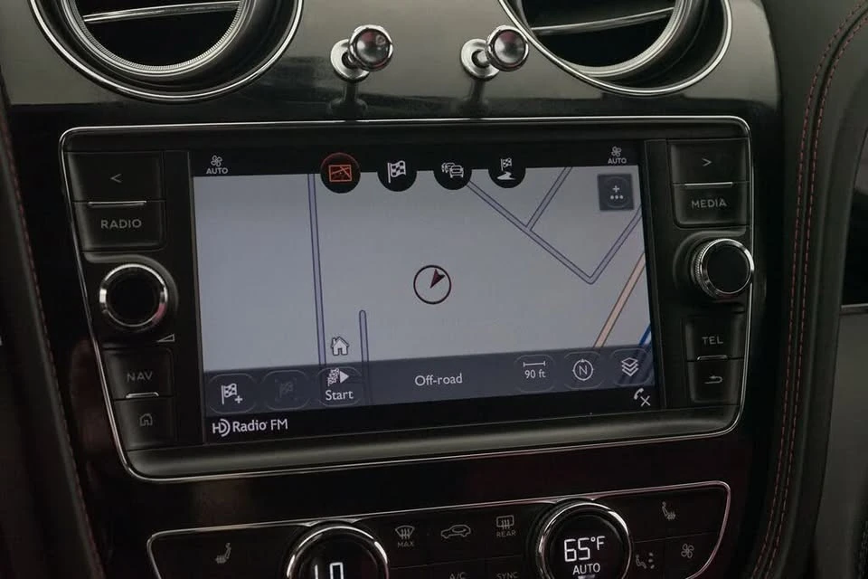 2020 Bentley Bentayga - Image 13 of 20