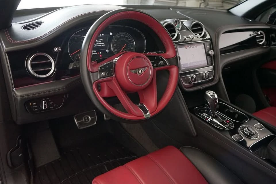 2020 Bentley Bentayga - Image 7 of 20