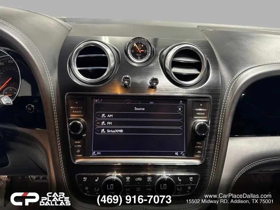 2020 Bentley Bentayga - Image 13 of 20