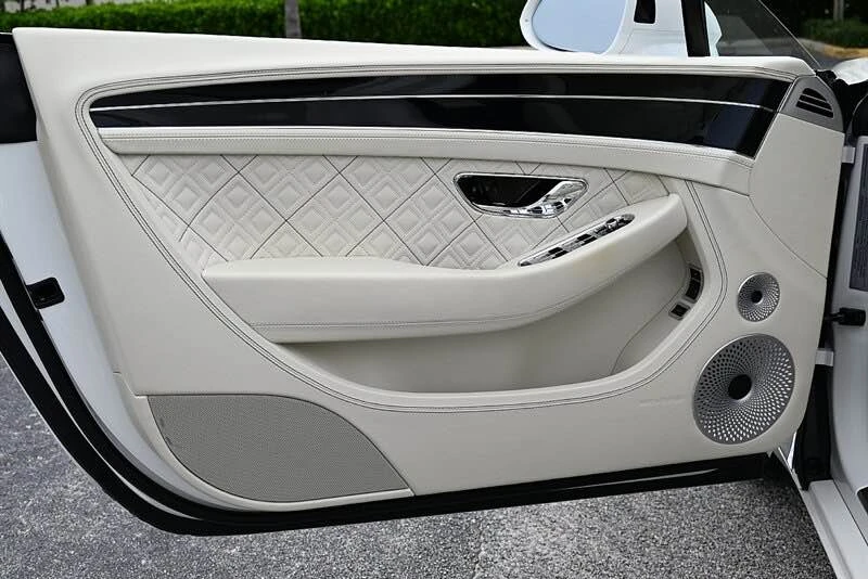 2020 Bentley Continental GTC - Image 15 of 15