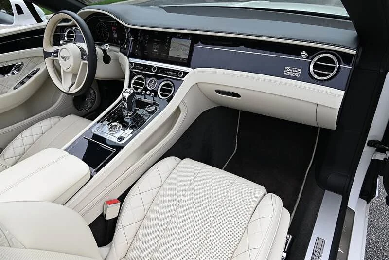 2020 Bentley Continental GTC - Image 11 of 15