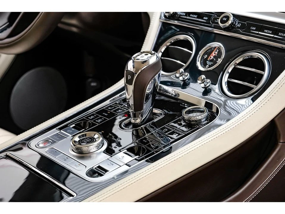2020 Bentley Continental GT 3rd Gen - Image 17 of 19