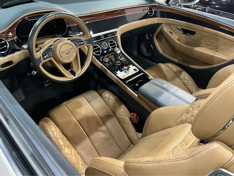 2020 Bentley Continental GTC - Image 9 of 15