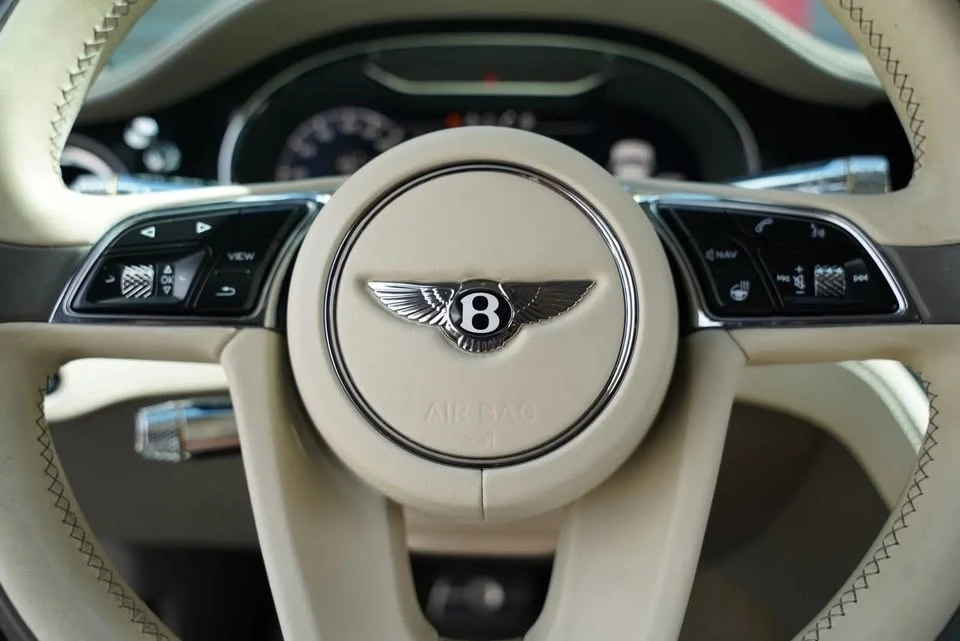 2020 Bentley Continental GT 3rd Gen - Image 16 of 20