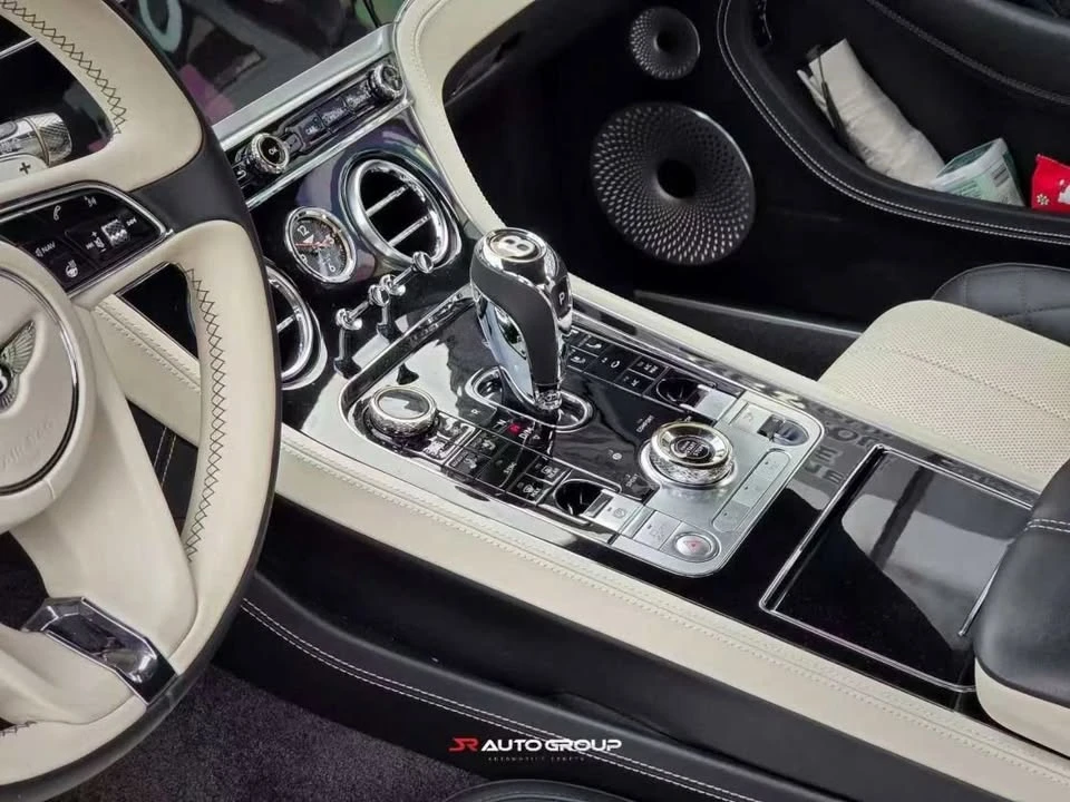 2020 Bentley Continental GT 3rd Gen - Image 15 of 18