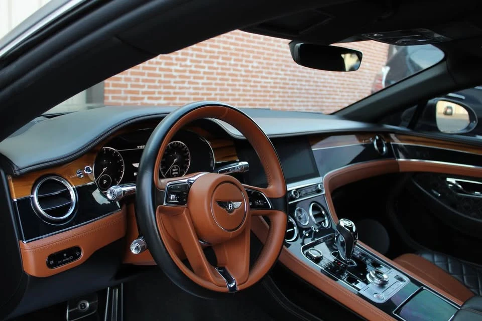 2020 Bentley Continental GT 3rd Gen - Image 13 of 18