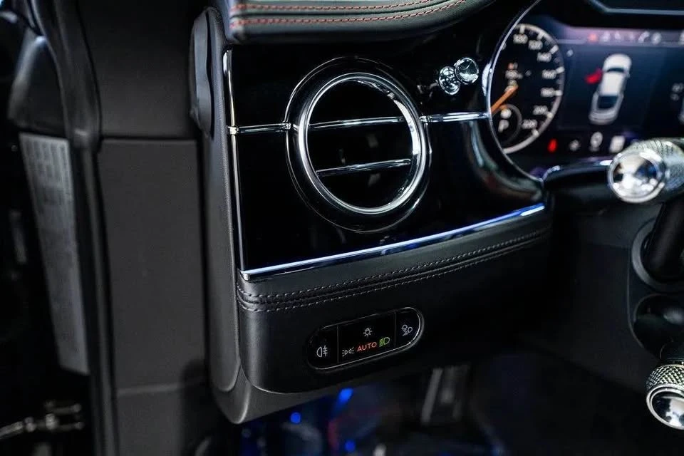 2020 Bentley Continental GT 3rd Gen - Image 16 of 20