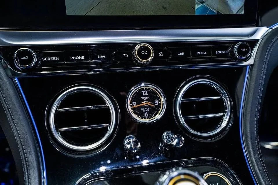 2020 Bentley Continental GT 3rd Gen - Image 19 of 20