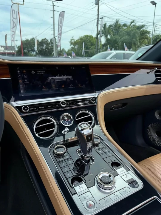2020 Bentley Continental GTC - Image 17 of 17