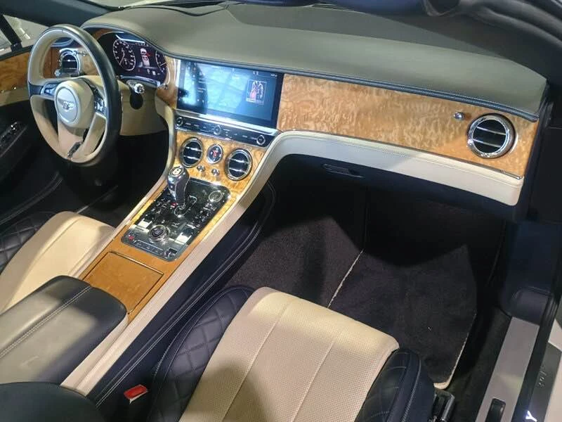 2020 Bentley Continental GTC - Image 10 of 10