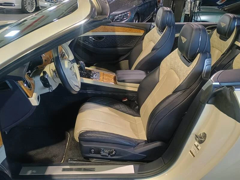 2020 Bentley Continental GTC - Image 6 of 10
