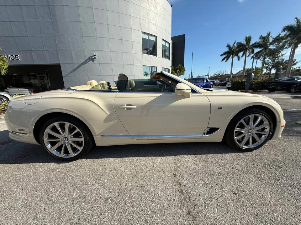 2020 Bentley Continental GT Mulliner 3rd Gen - Image 2 of 20