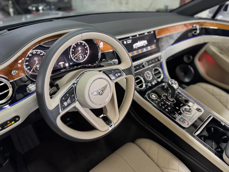 2020 Bentley Continental GTC - Image 8 of 17